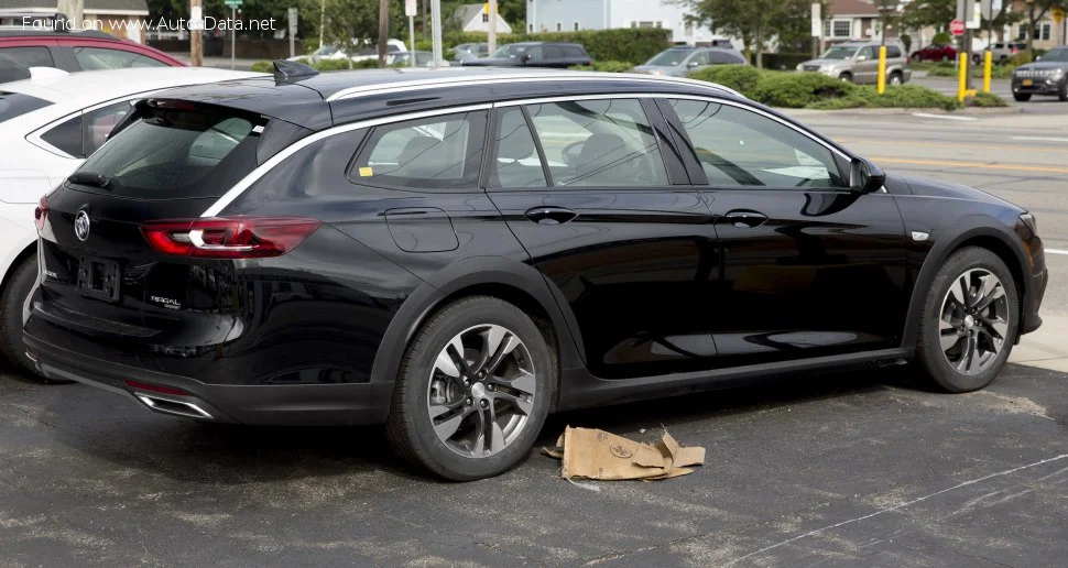Buick Regal 2.0 (250 Hp) AWD Automatic2018 - 2020 - 1