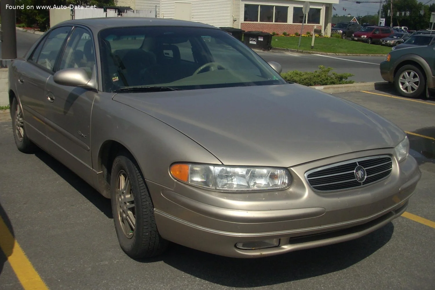 Buick Regal 3.8 V6 (197 Hp) Automatic1997 - 2004 thumbnail 4
