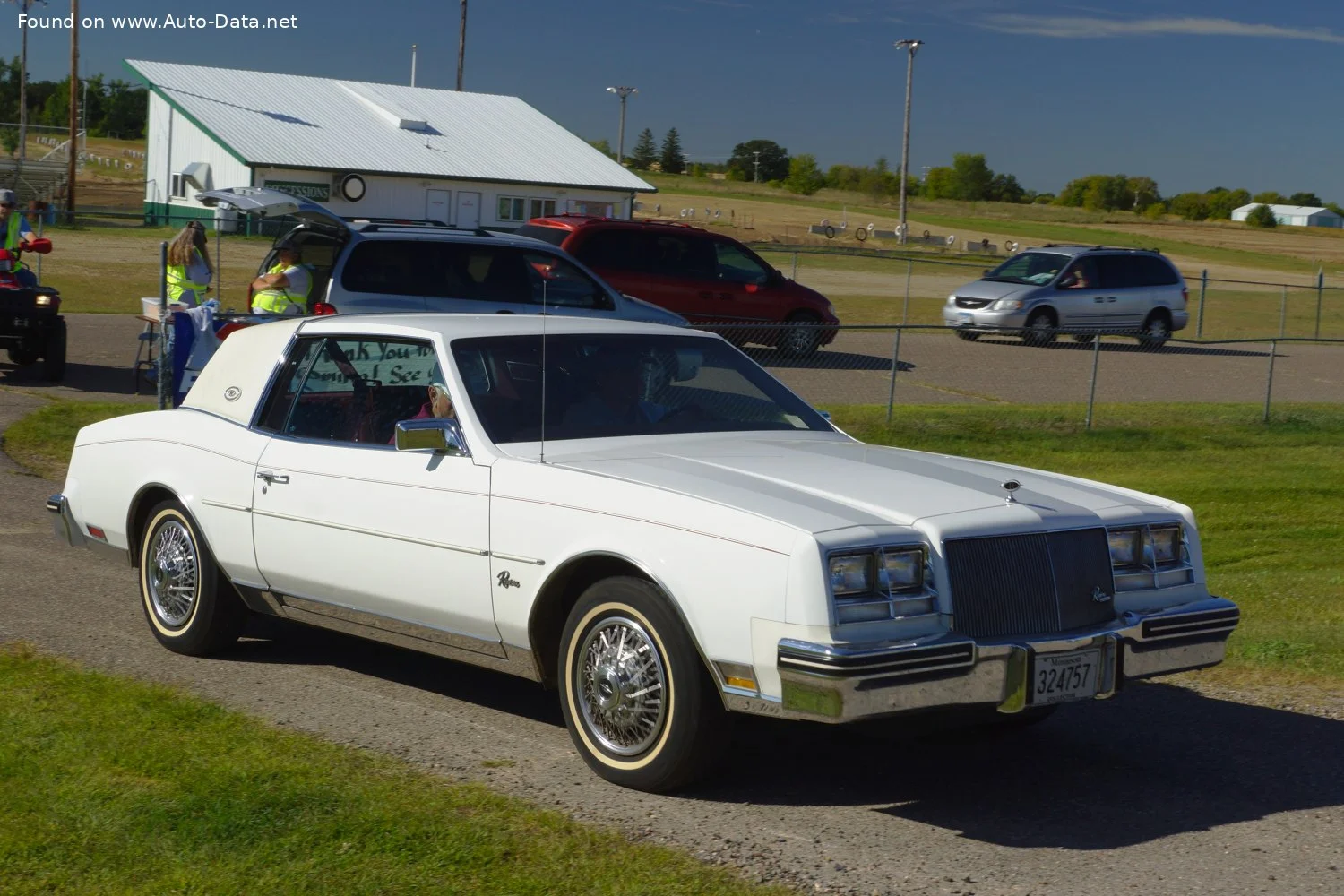 Buick Riviera 3.8 V6 (185 Hp)1979 - 1985 - 1
