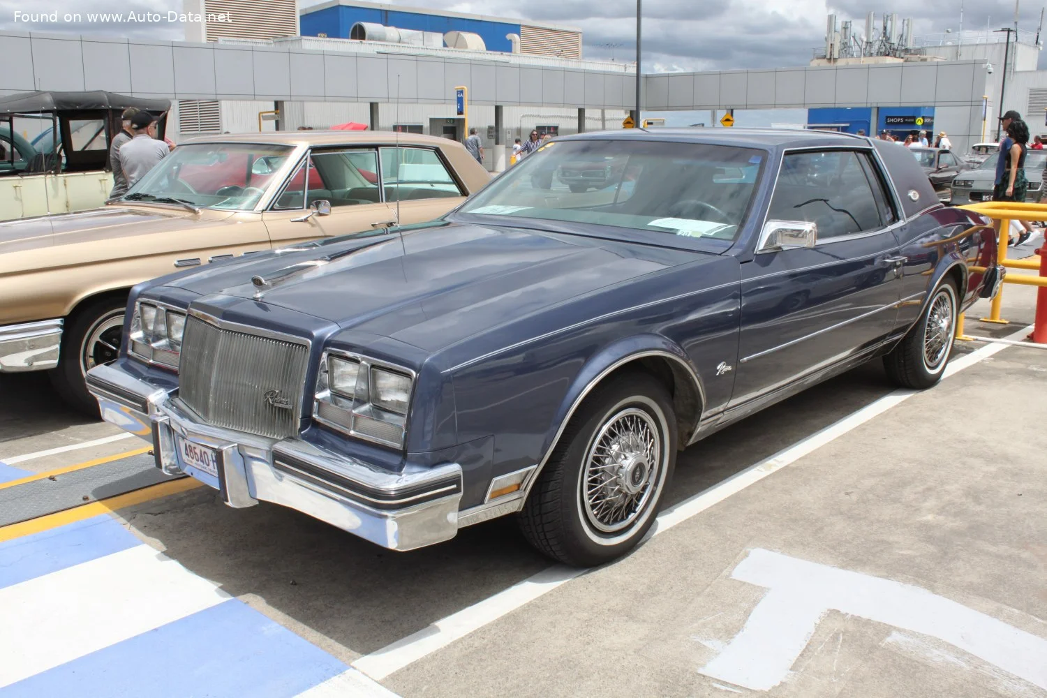 Buick Riviera 3.8 V6 (185 Hp)1979 - 1985 thumbnail 3
