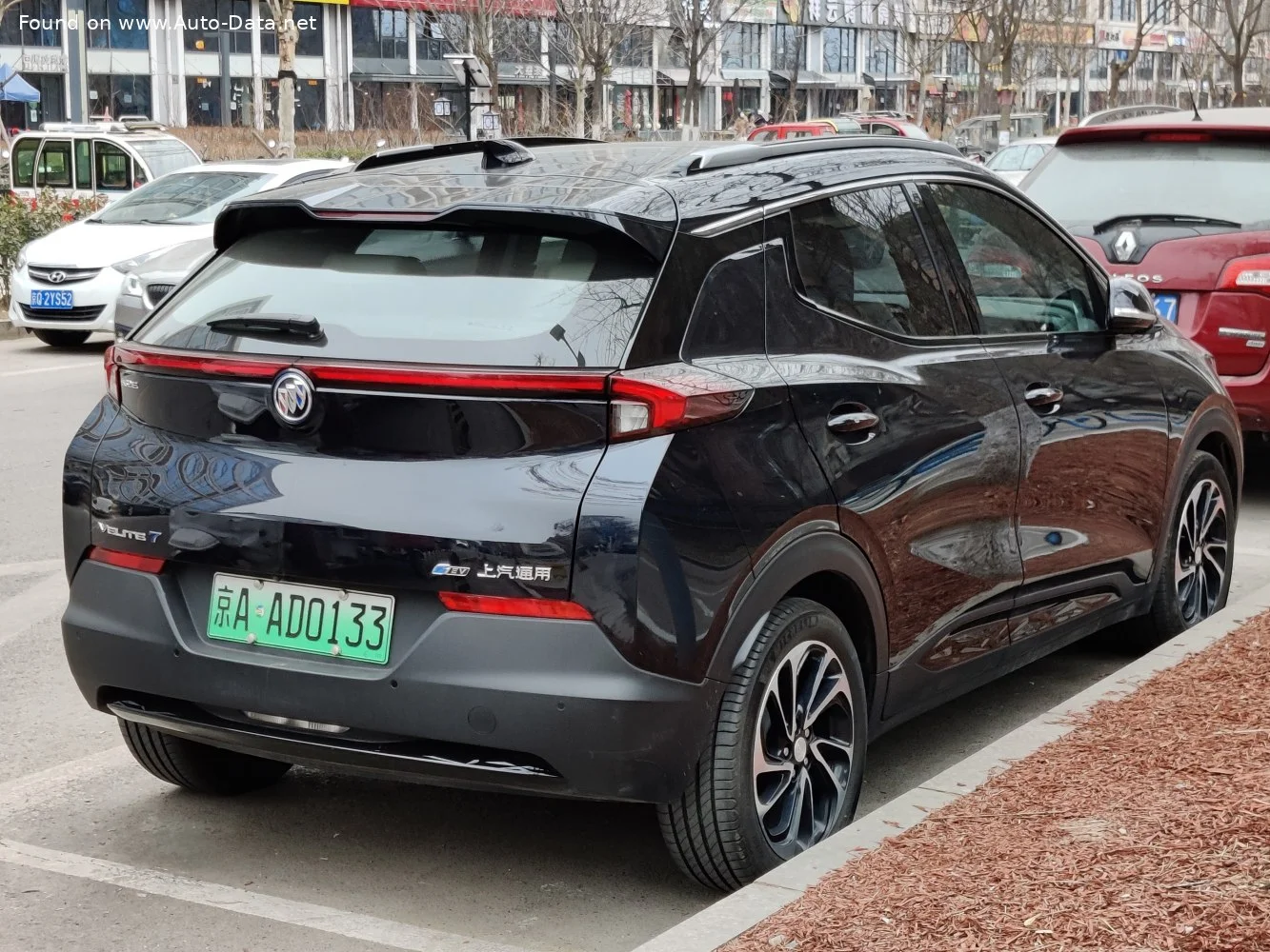 Buick Velite 7 652E 55.6 kWh (177 Hp)2020 - thumbnail 2