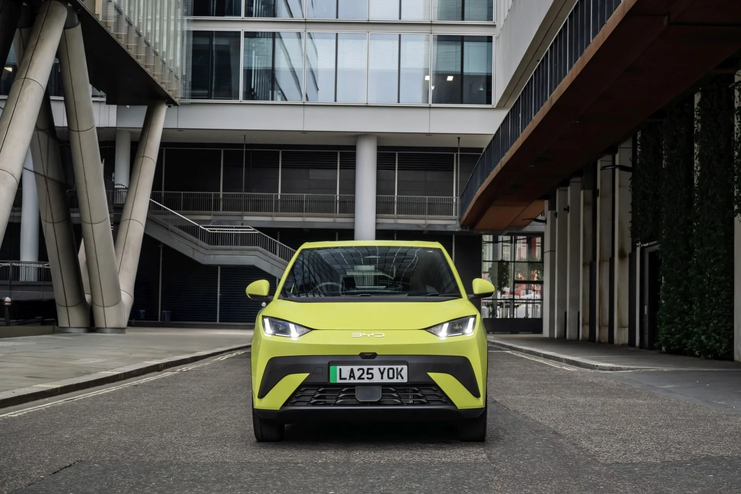 BYD Dolphin Surf 30 kWh (88 Hp) Electric2025 - thumbnail 13