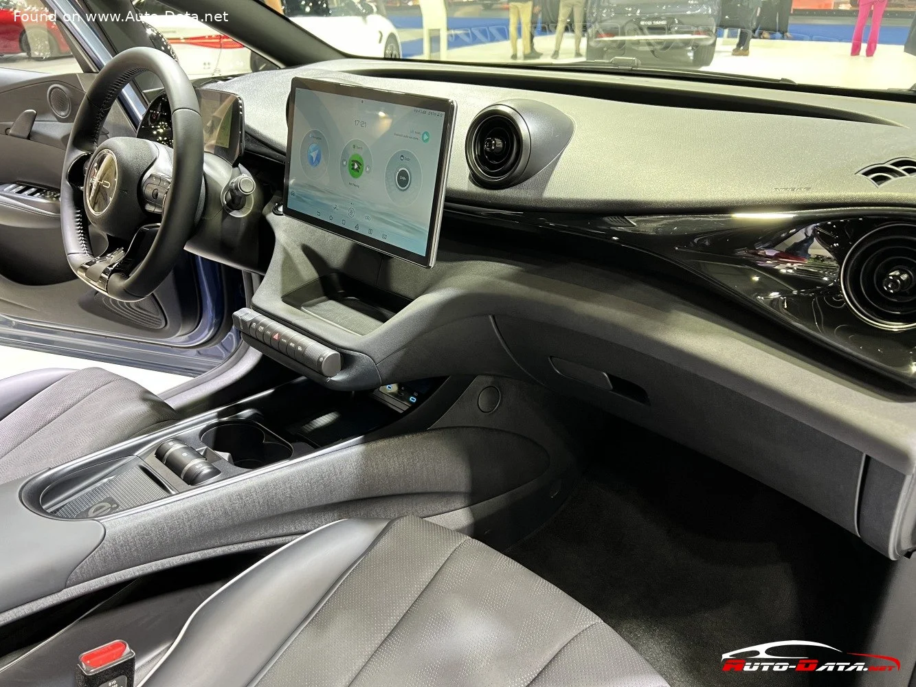 BYD Dolphin 44.9 kWh (177 Hp) BEV2021 - 2025 thumbnail 5