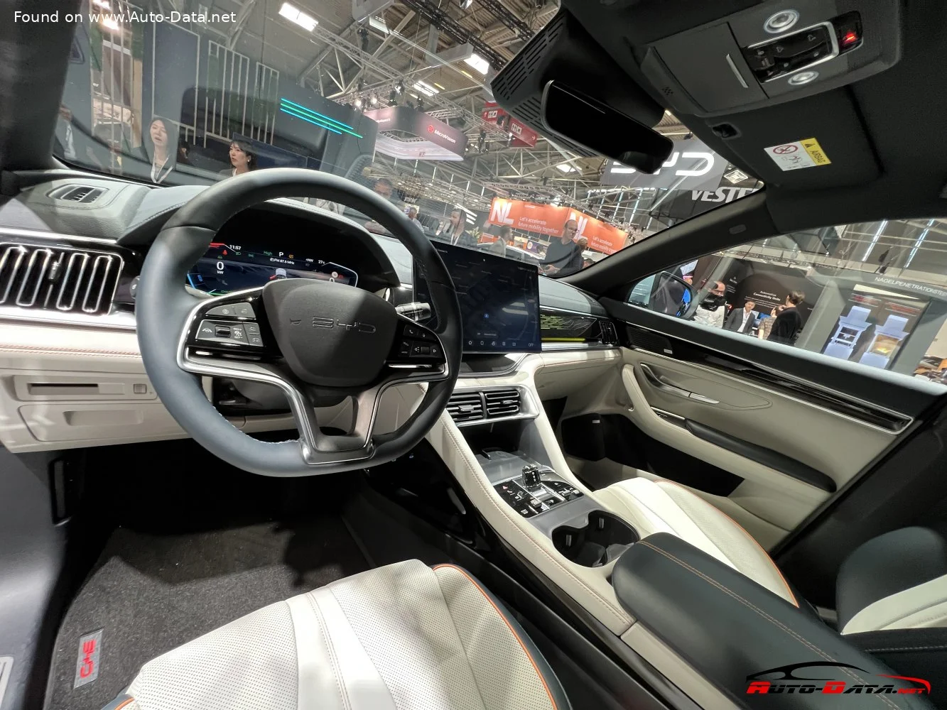 BYD Seal U 71.8 kWh (218 Hp) Electric2024 - thumbnail 6