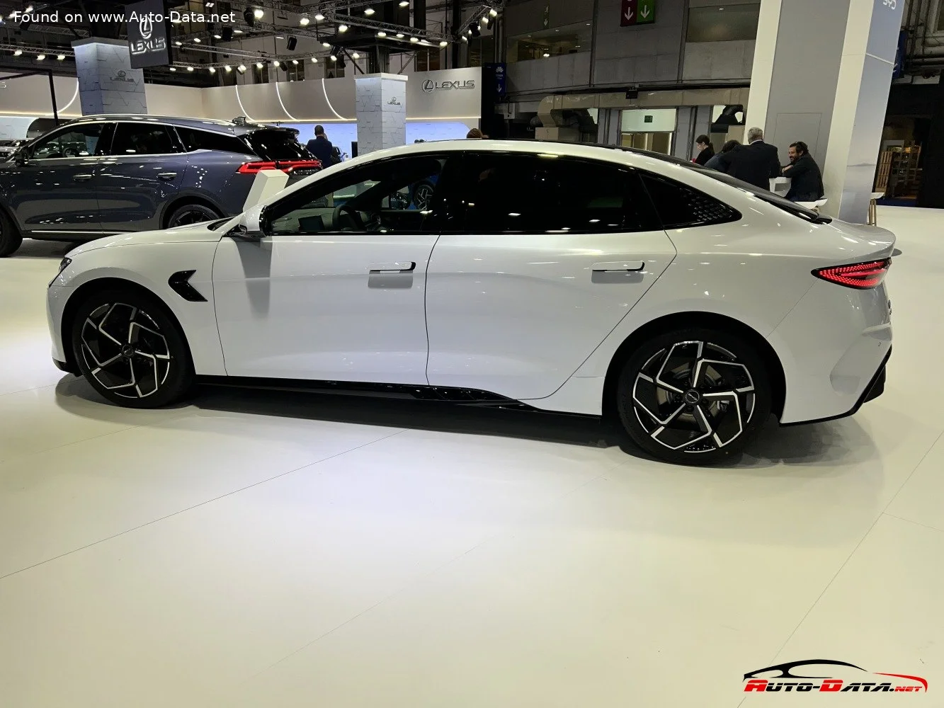 BYD Seal Design 82.5 kWh (313 Hp) Electric2022 - thumbnail 12