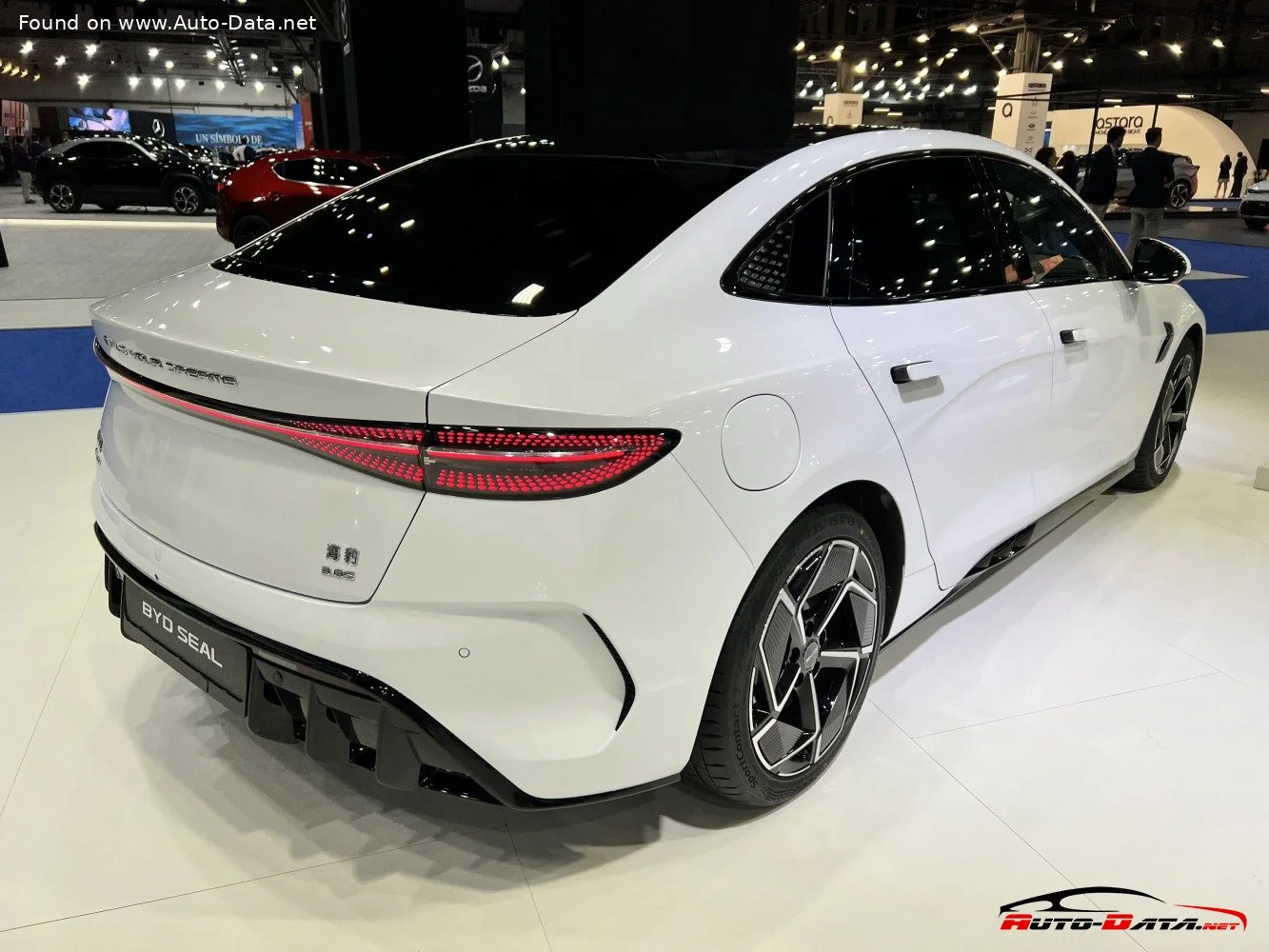 BYD Seal Design 82.5 kWh (313 Hp) Electric2022 - thumbnail 15