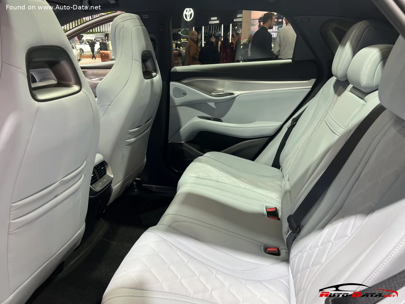 BYD Sealion 7 82.5 kWh (313 Hp) Electric2024 - thumbnail 13