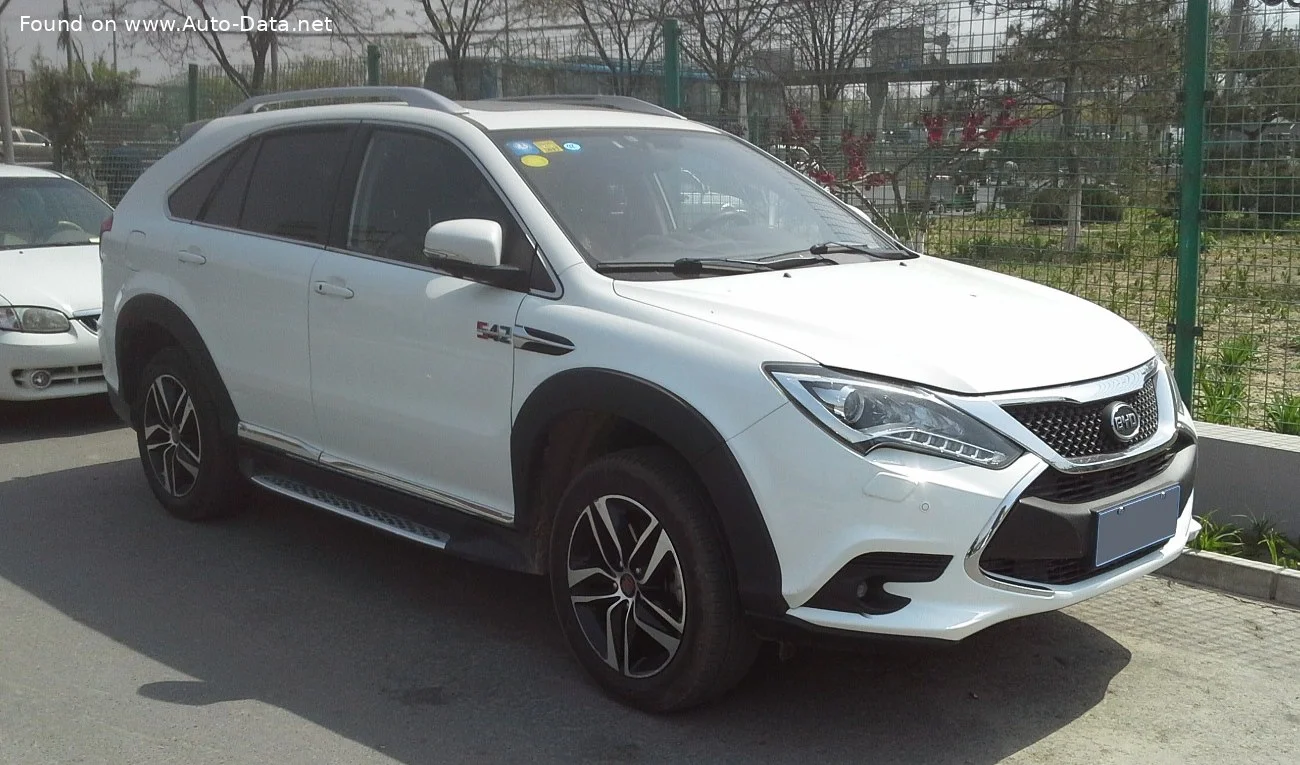 BYD Tang 2.0T (505 Hp) Plug-in Hybrid 4WD DCT2015 - 2018 - 1