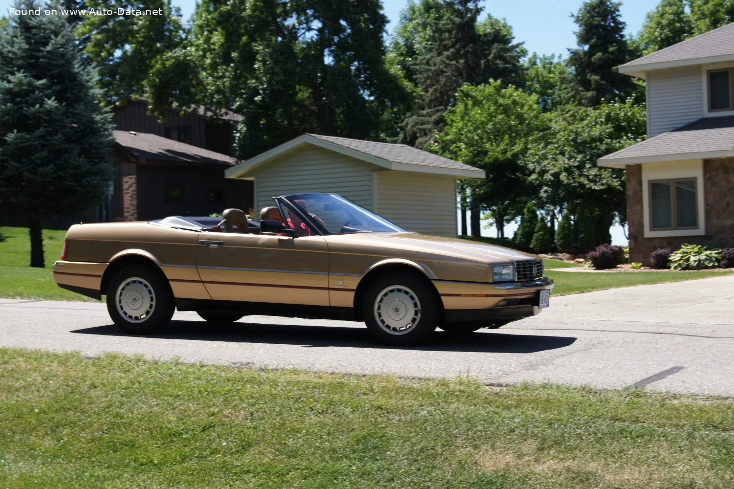 Cadillac Allante 4.5 i V8 (204 Hp)1989 - 1995 thumbnail 3