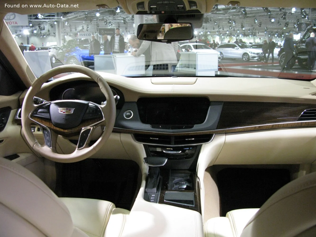 Cadillac CT6 2.0 (269 Hp) Hydra-Matic2016 - 2019 thumbnail 18