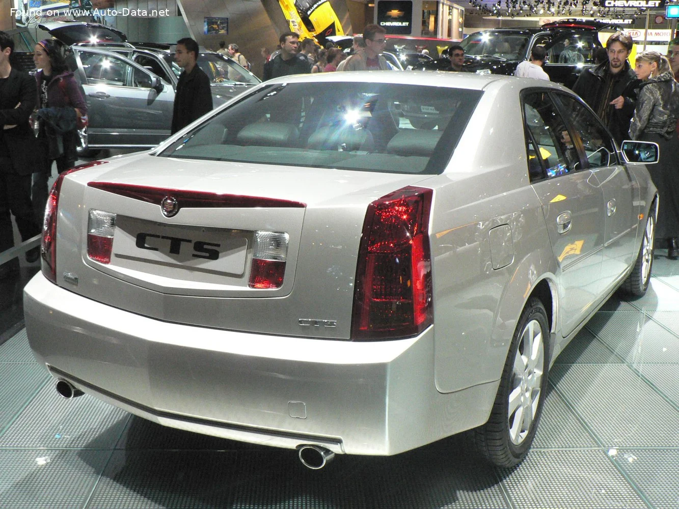 Cadillac CTS 2.6i V6 24V L (181 Hp)2003 - 2007 thumbnail 4