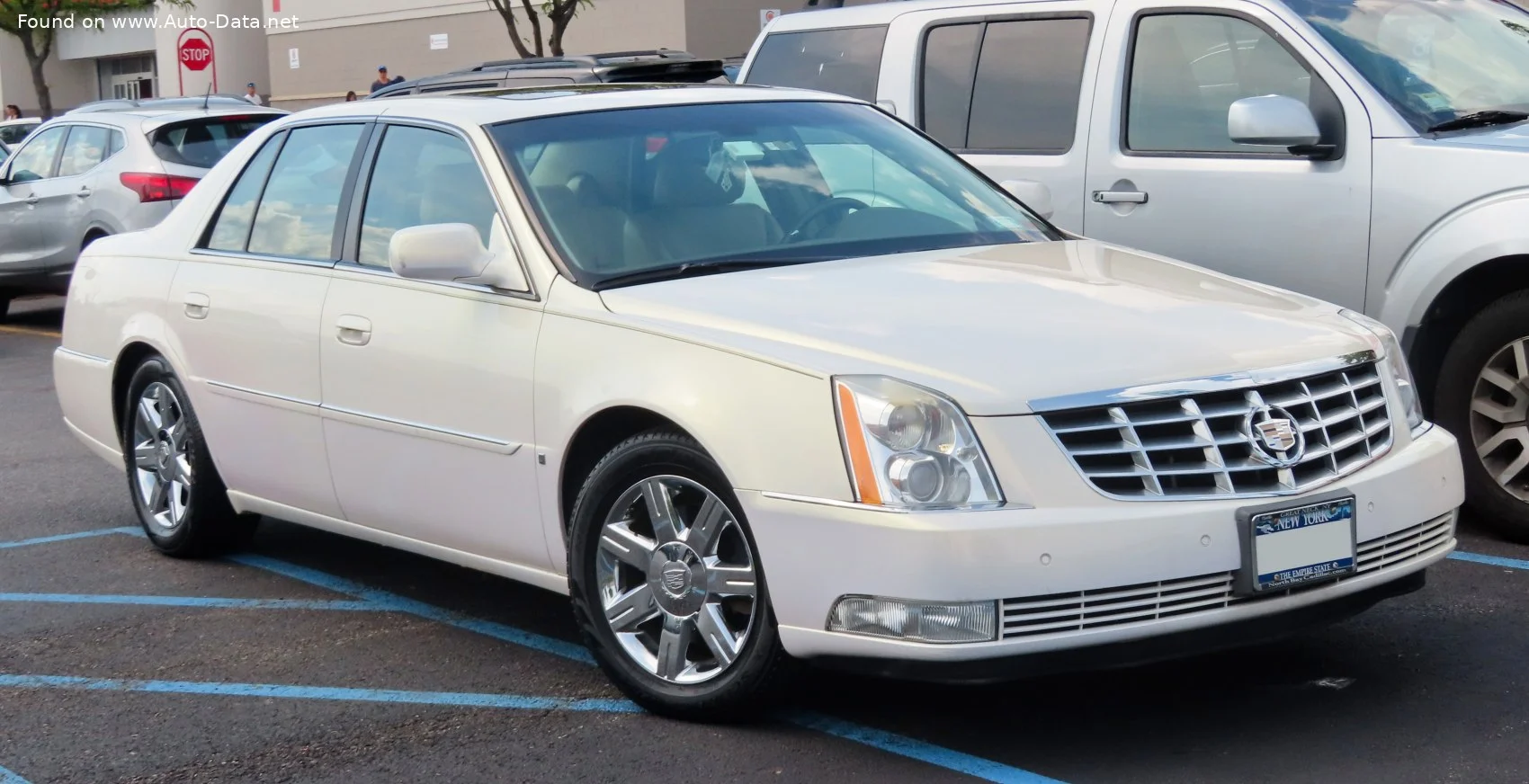Cadillac DTS 4.5 i V8 (295 Hp) Automatic2006 - 2006 thumbnail 3