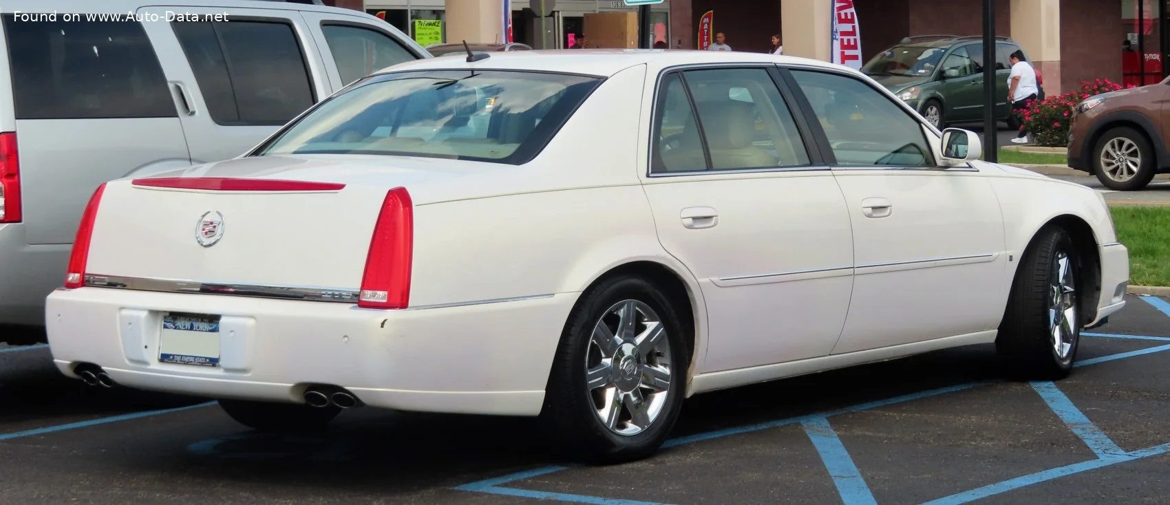 Cadillac DTS 4.5 i V8 (295 Hp) Automatic2006 - 2006 thumbnail 4