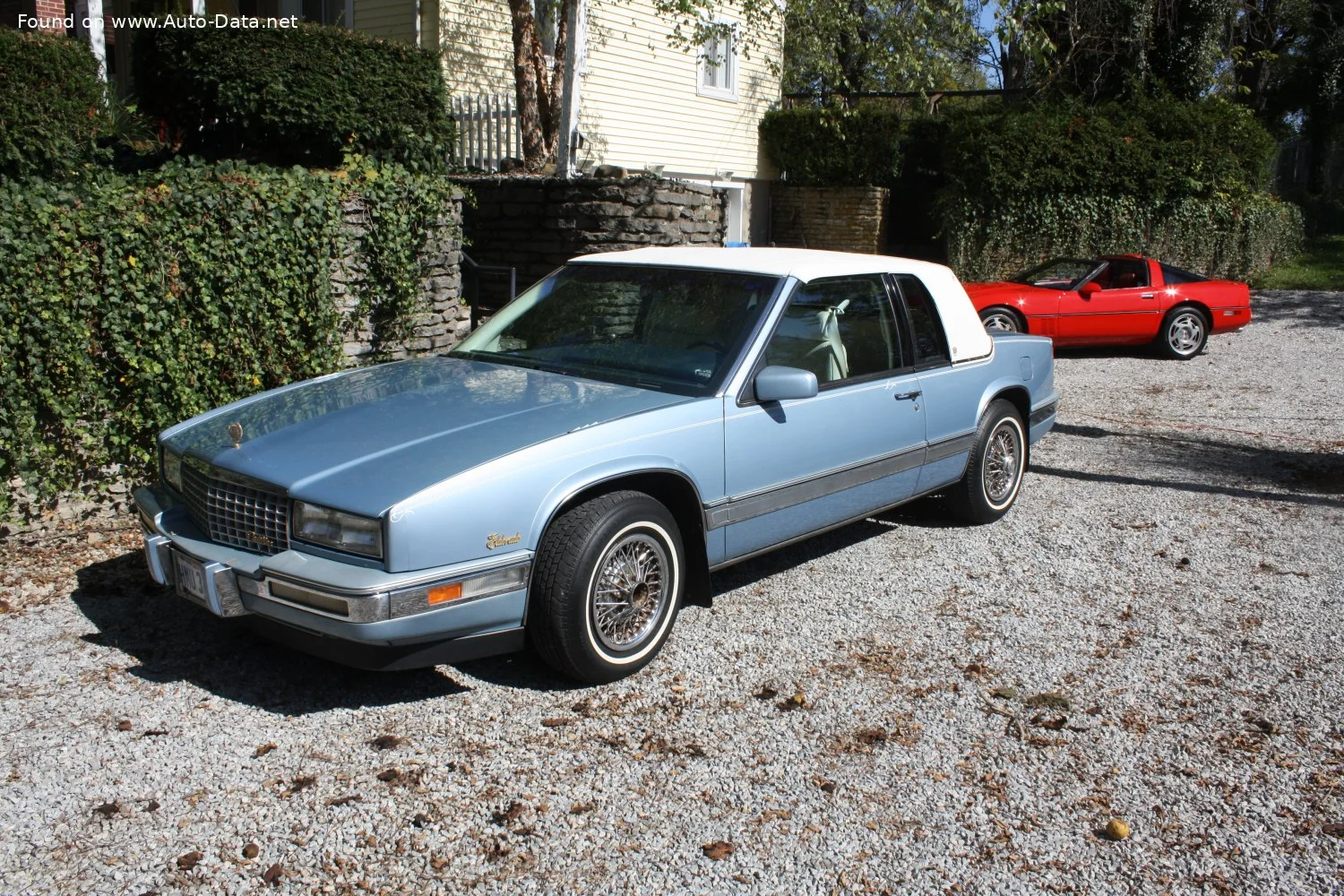 Cadillac Eldorado 4.5 V8 (155 Hp) Automatic1988 - 1990 - 1