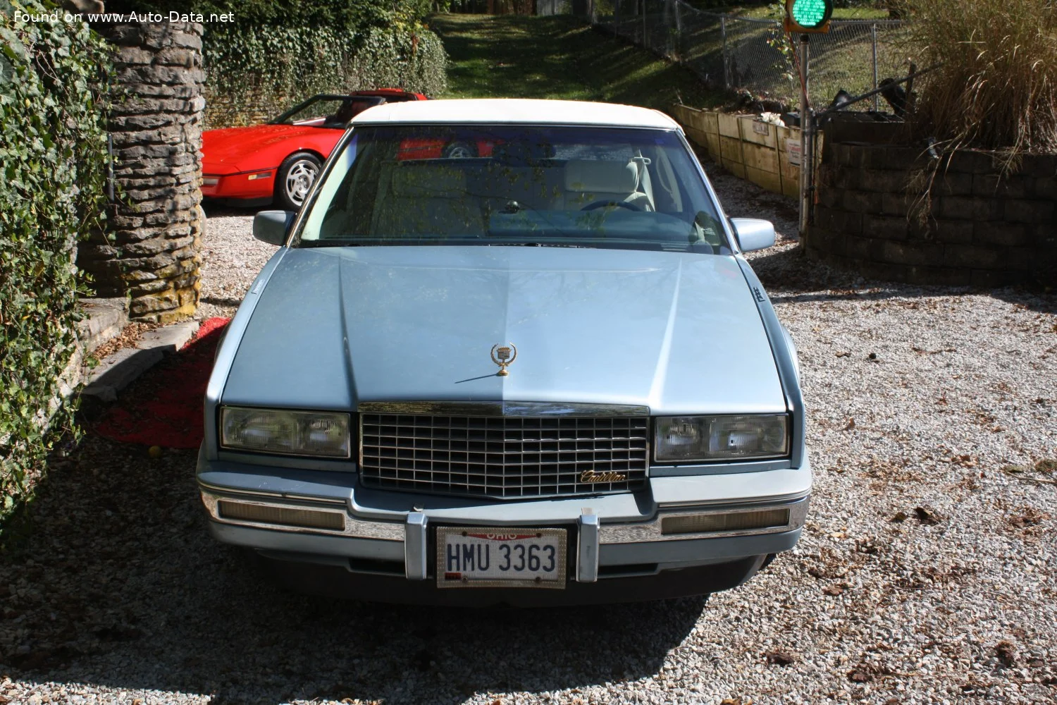 Cadillac Eldorado 4.5 V8 (155 Hp) Automatic1988 - 1990 thumbnail 3