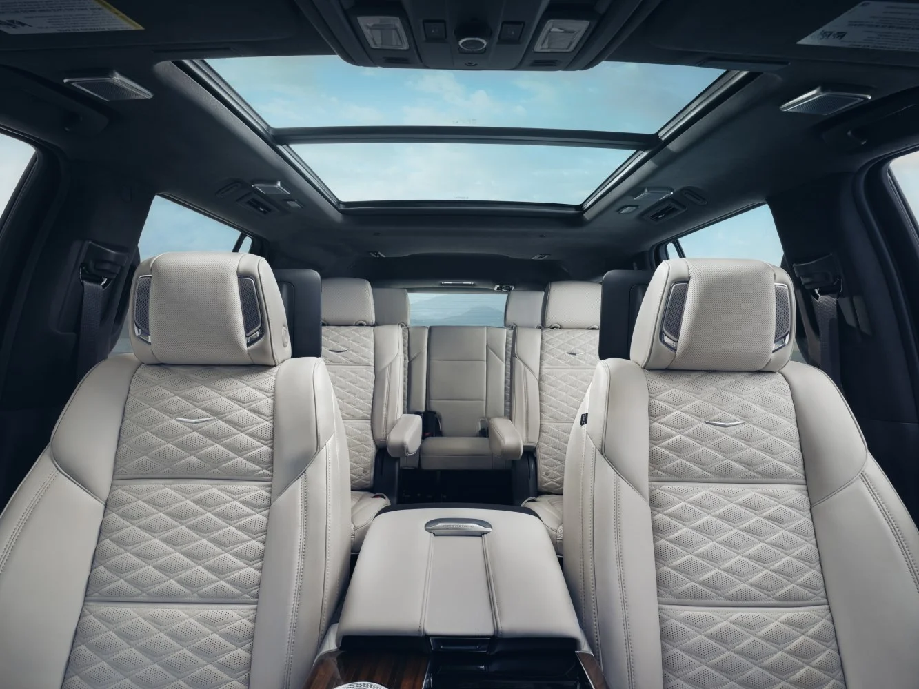 Cadillac Escalade 6.2 V8 (420 Hp) 4WD Hydra-Matic2024 - thumbnail 13