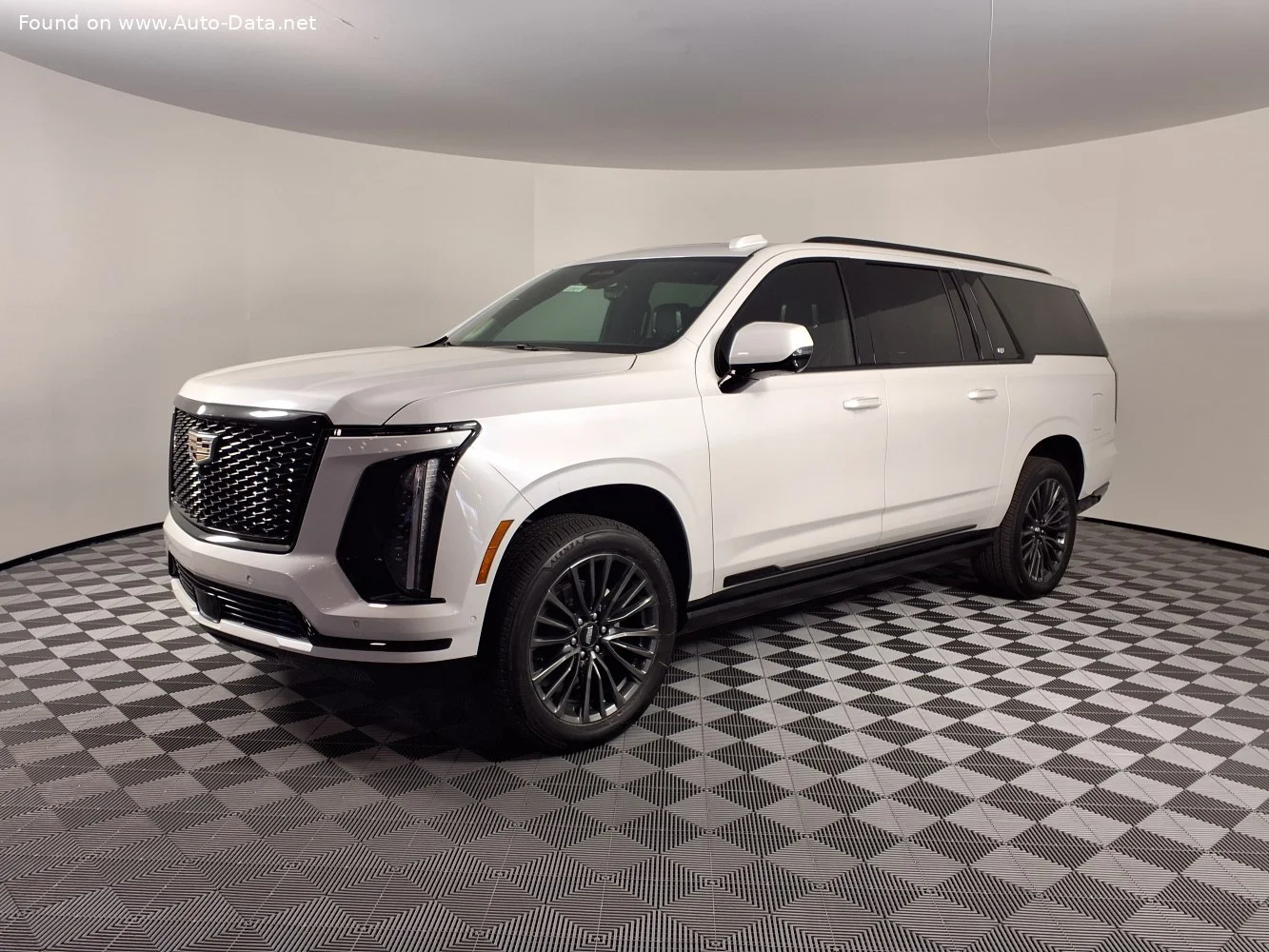 Cadillac Escalade Cadillac Escalade V ESV (facelift 2024)