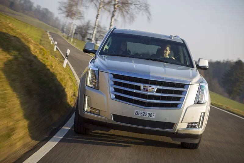 Cadillac Escalade 6.2 V8 (420 Hp) 4WD Automatic2018 - 2020 thumbnail 16