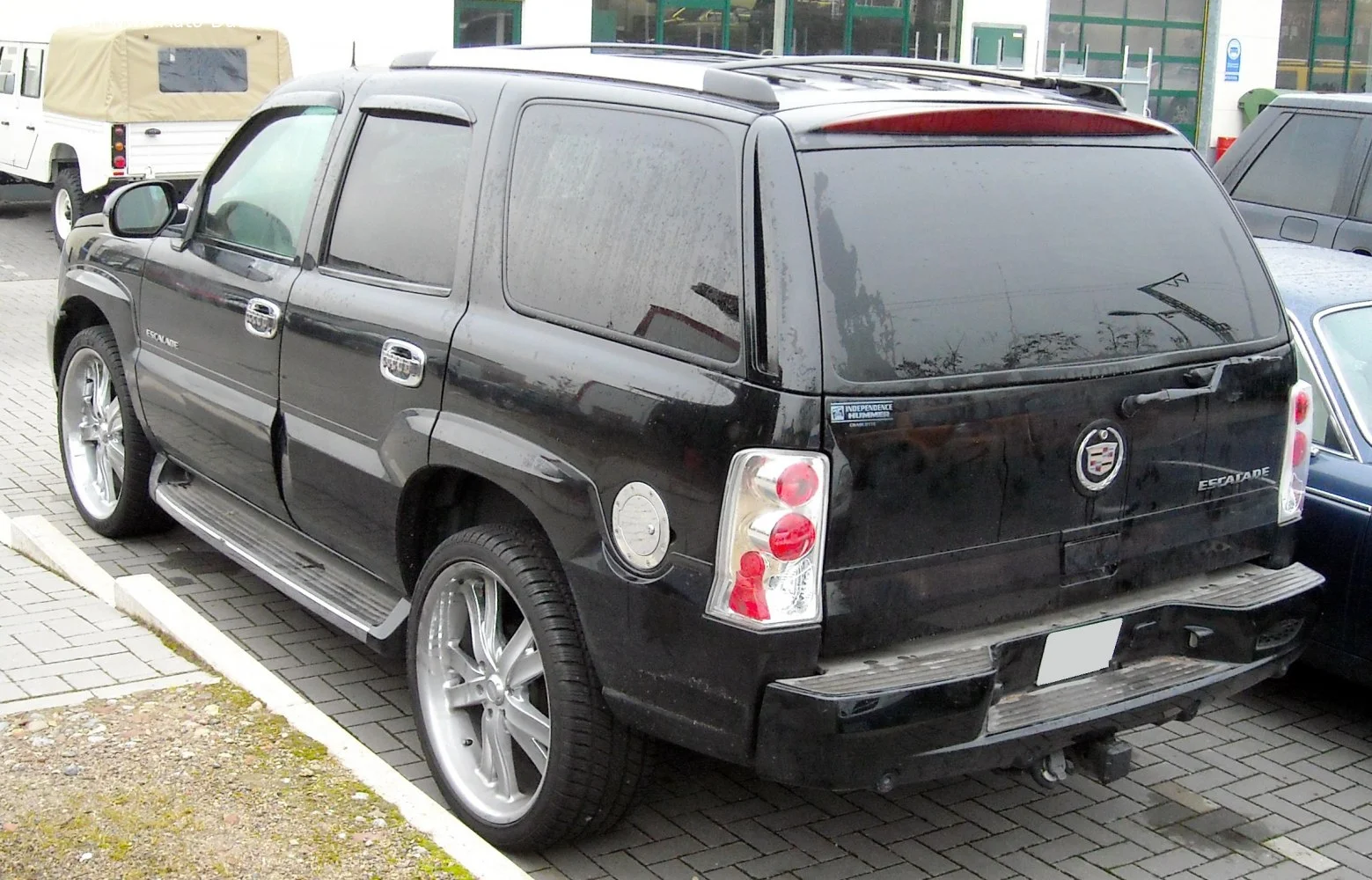 Cadillac Escalade 5.3 i V8 (288 Hp)2002 - 2006 thumbnail 7