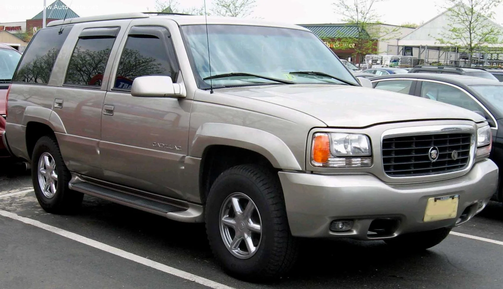 Cadillac Escalade 5.7 V8 (258 Hp) Automatic1998 - 2002 thumbnail 4