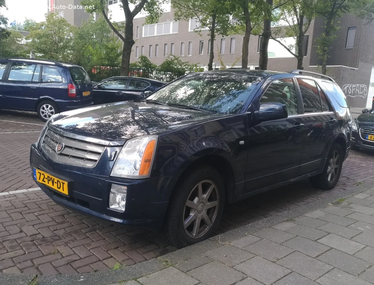 Cadillac SRX 3.6 i V6 24V (255 Hp)2004 - 2009 thumbnail 5