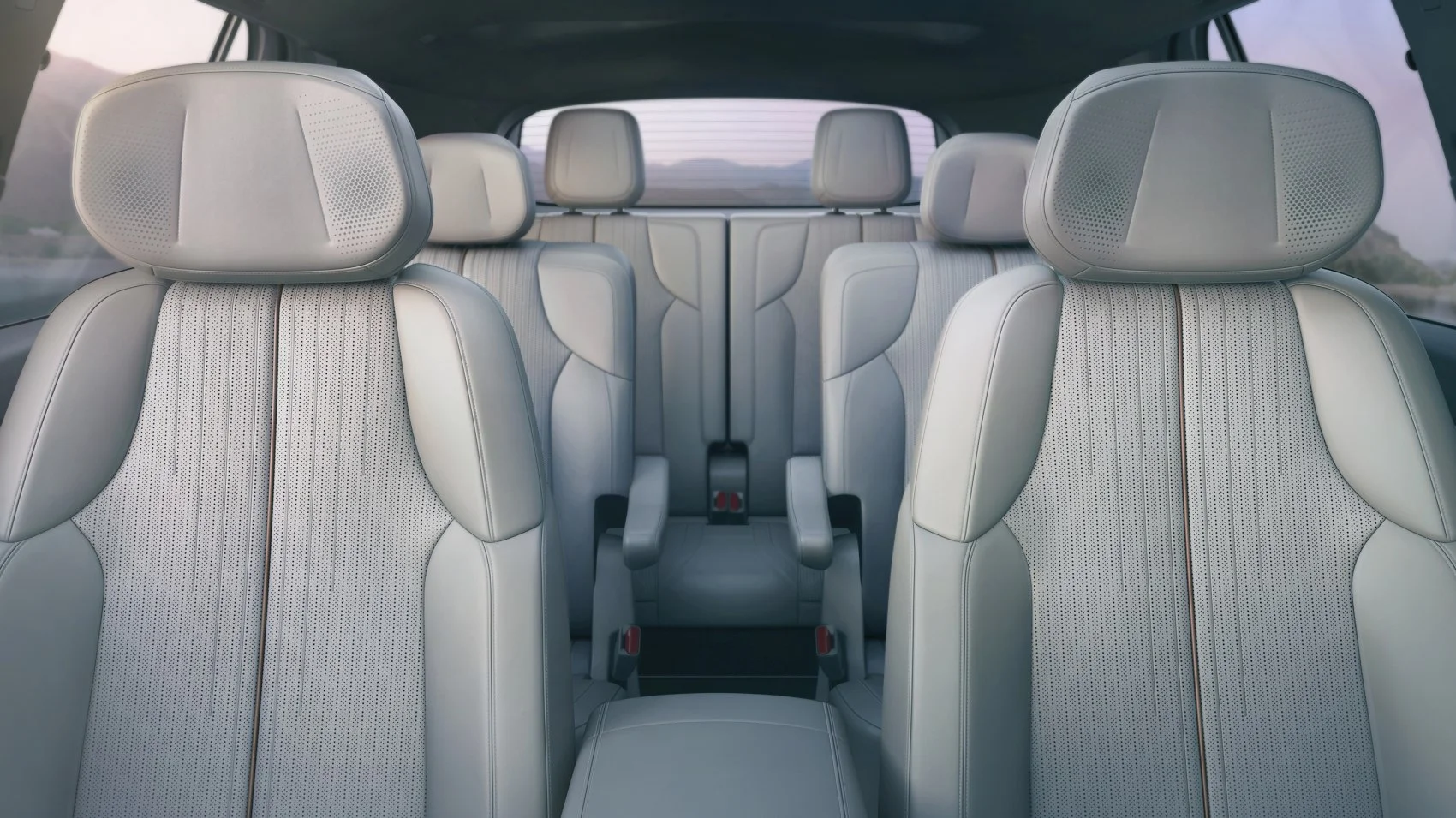 Cadillac VISTIQ 102 kWh (615 Hp) Dual Motor AWD2025 - thumbnail 16