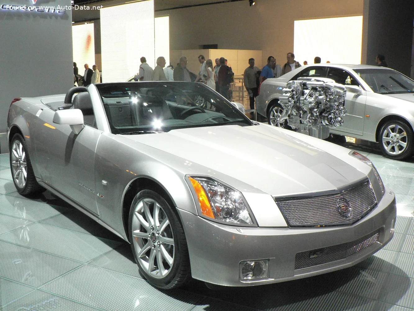 Cadillac XLR 4.6 i V8 32V (325 Hp) Automatic2003 - 2009 thumbnail 5