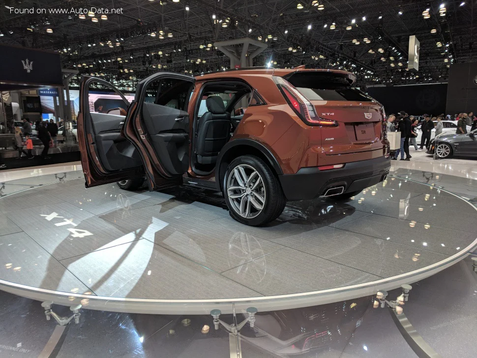Cadillac XT4 2.0 (241 Hp) Automatic2018 - 2021 thumbnail 4