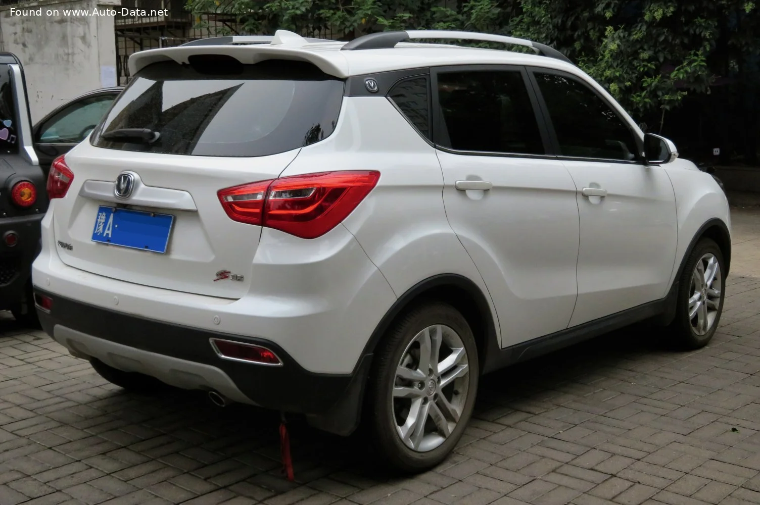 ChangAn CS35 1.5T (156 Hp)2017 - thumbnail 2