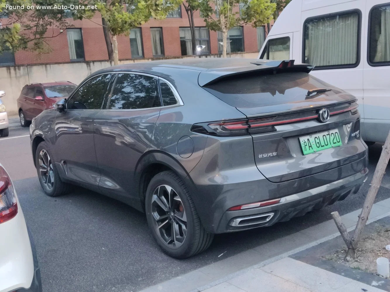ChangAn UNI-K 2.0T (233 Hp) 4WD Aisin2021 - thumbnail 5