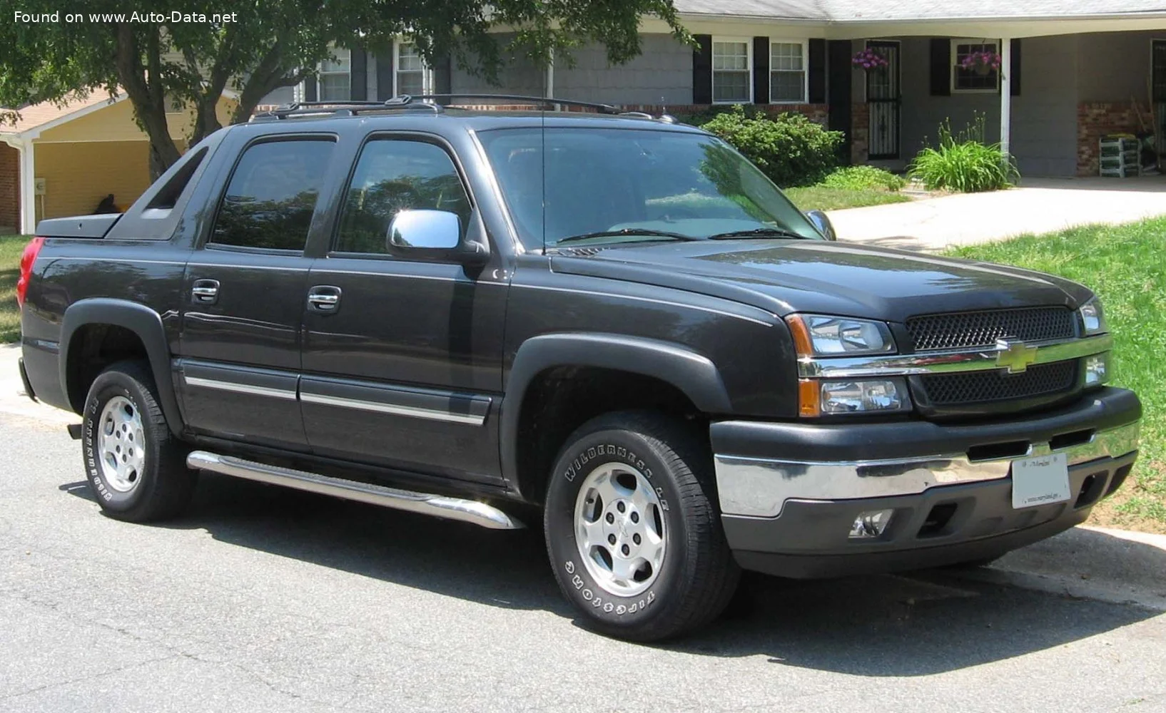 Chevrolet Avalanche 5.3 i V8 (294 Hp) 4WD2001 - 2006 - 1