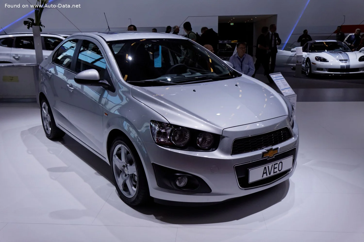 Chevrolet Aveo 1.2 16V (70 Hp)2011 - 2015 thumbnail 2