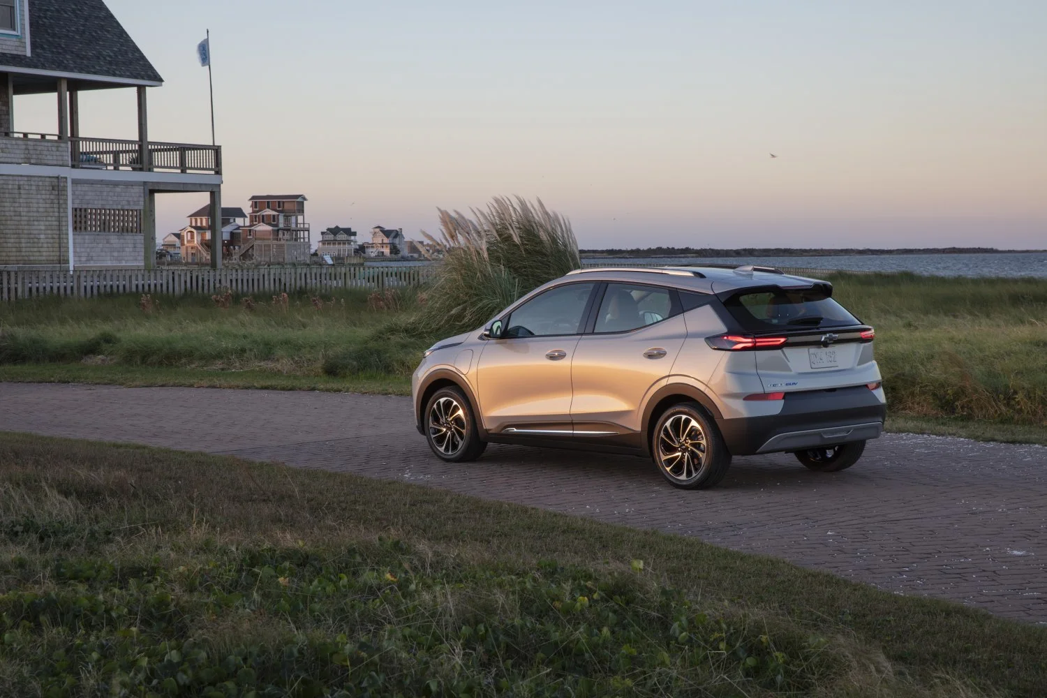 Chevrolet Bolt EUV 65 kWh (200 Hp)2021 - thumbnail 6