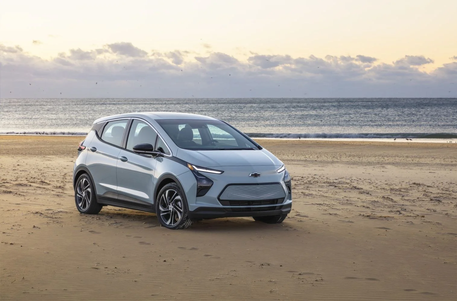 Chevrolet Bolt EV 65 kWh (200 Hp)2021 - thumbnail 2