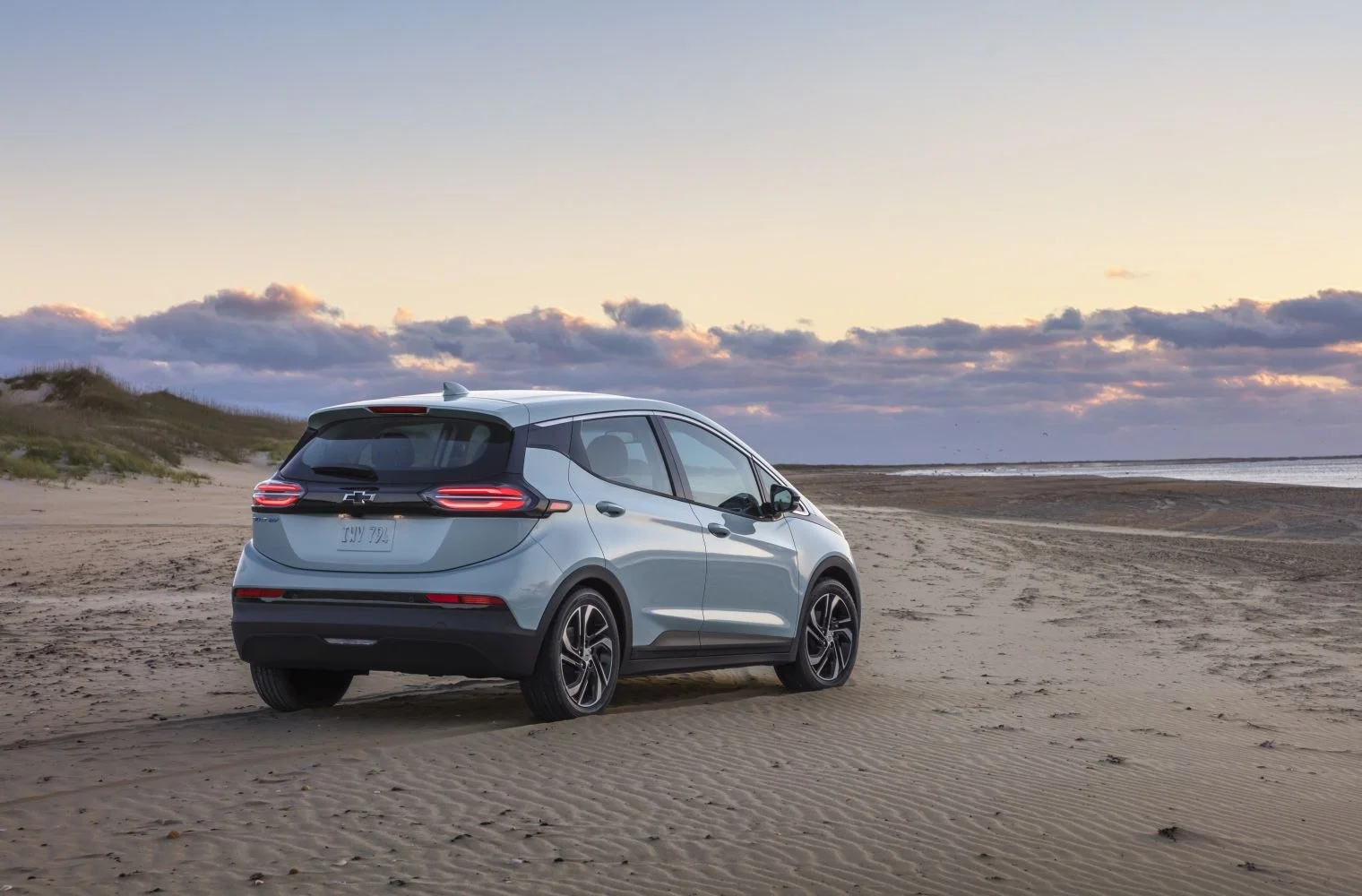 Chevrolet Bolt EV 65 kWh (200 Hp)2021 - thumbnail 4