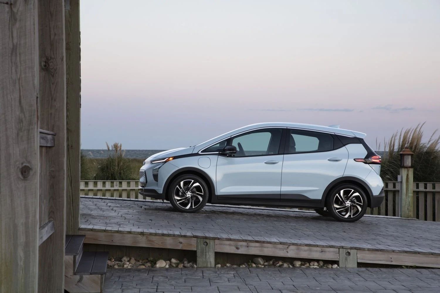 Chevrolet Bolt EV 65 kWh (200 Hp)2021 - thumbnail 5