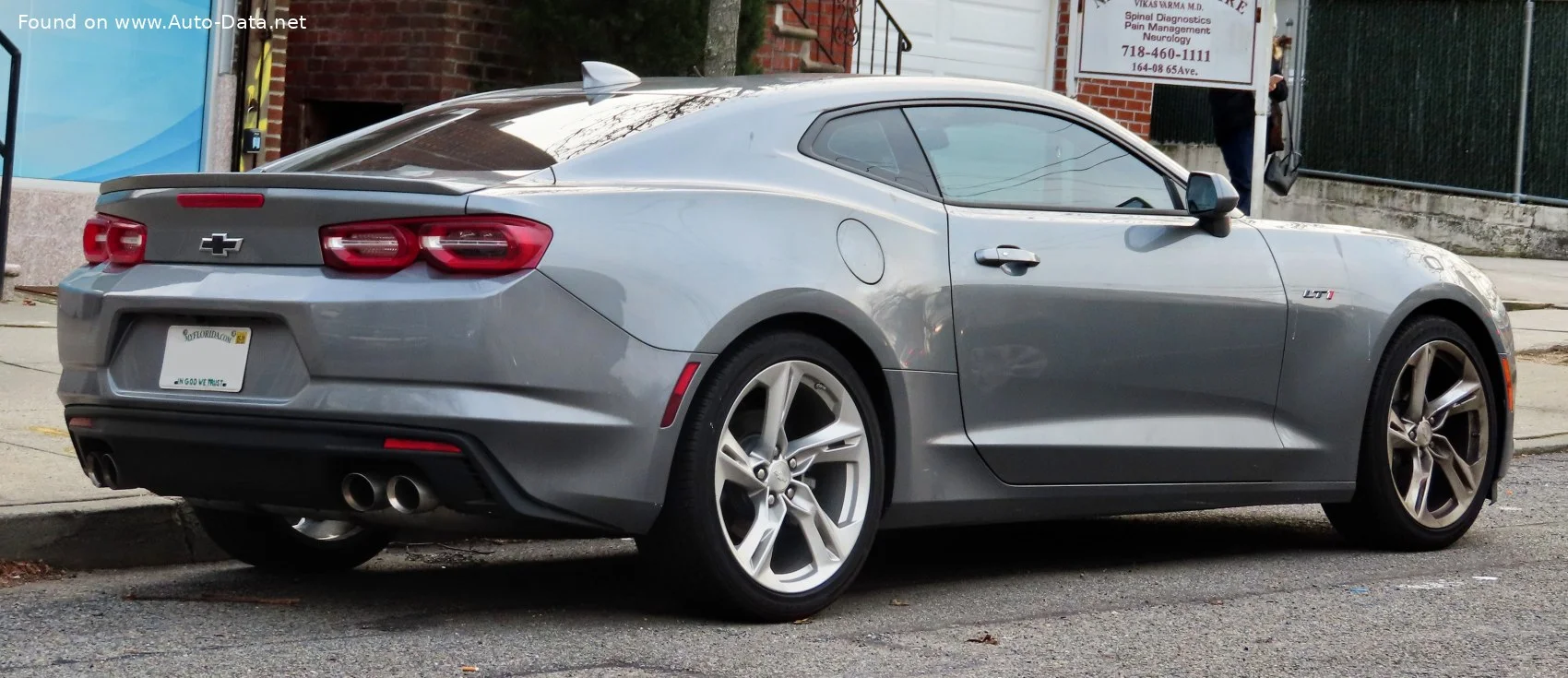 Chevrolet Camaro 2.0 T (275 Hp)2018 - 2023 thumbnail 5