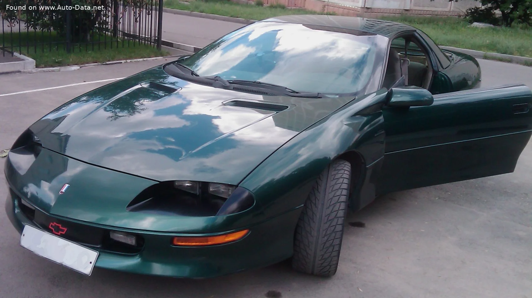 Chevrolet Camaro 3.4 i V6 (160 Hp)1992 - 1996 thumbnail 14