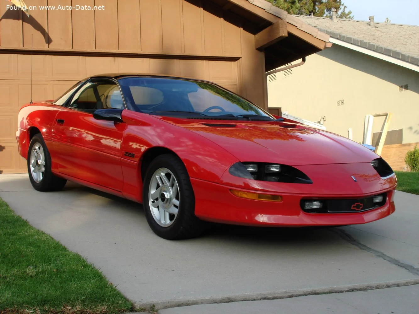 Chevrolet Camaro 3.4 i V6 (160 Hp)1992 - 1996 thumbnail 3