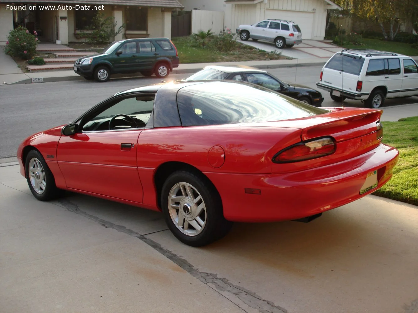 Chevrolet Camaro 3.4 i V6 (160 Hp)1992 - 1996 thumbnail 4