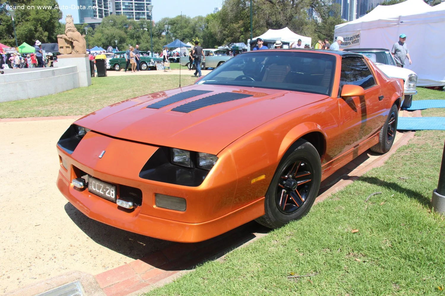Chevrolet Camaro 2.5 EFI (90 Hp)1982 - 1984 thumbnail 16