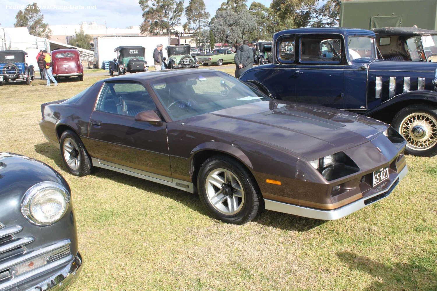 Chevrolet Camaro 2.5 EFI (90 Hp)1982 - 1984 thumbnail 7