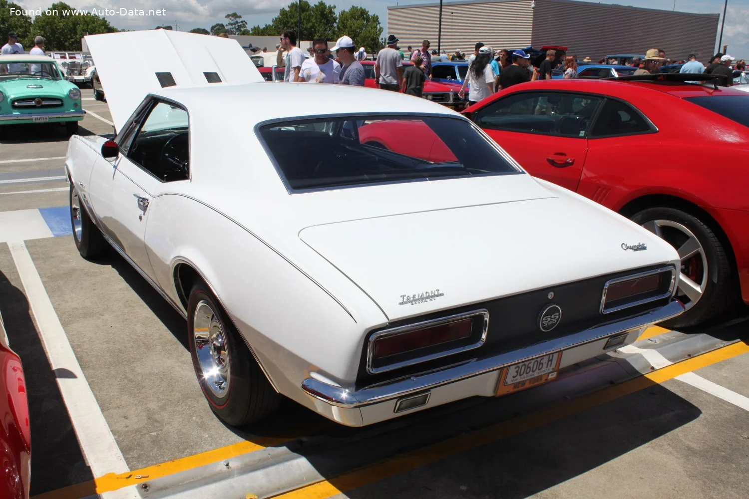 Chevrolet Camaro 230 Turbo-Thrift (140 Hp)1966 - 1967 thumbnail 7