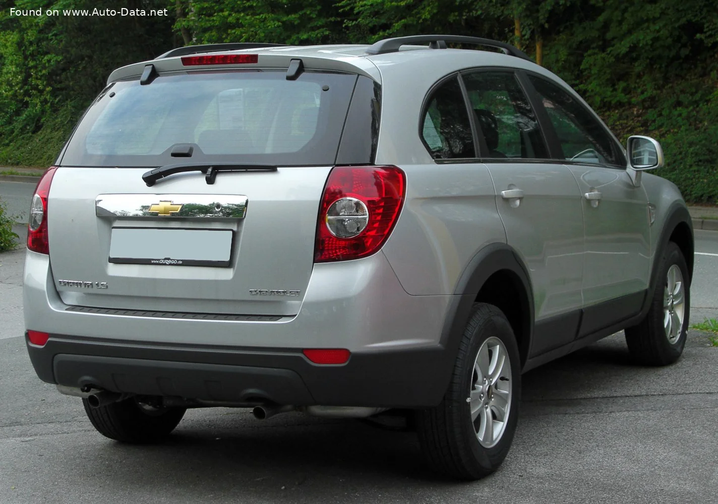 Chevrolet Captiva 2.0 VCDi (127 Hp)2007 - 2010 thumbnail 2
