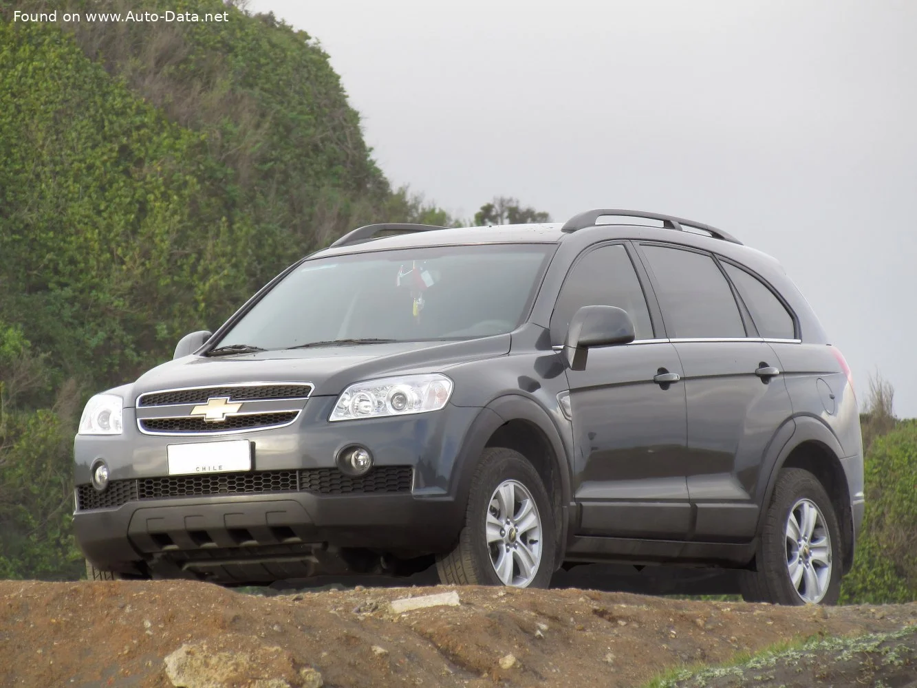 Chevrolet Captiva 2.0 VCDi (127 Hp)2007 - 2010 thumbnail 3