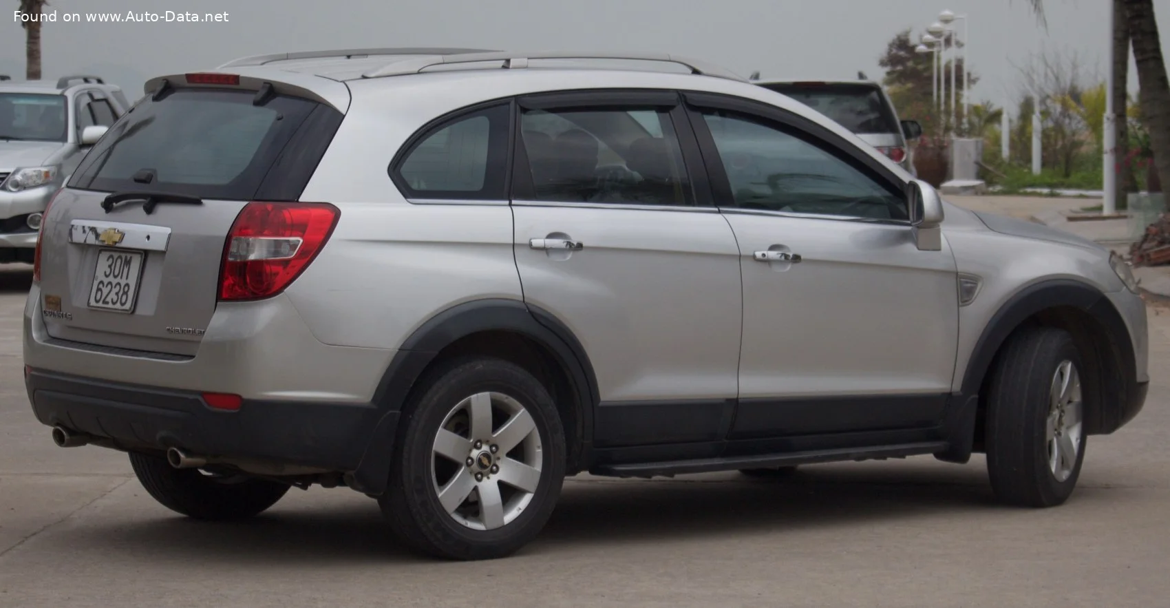 Chevrolet Captiva 2.0 VCDi (127 Hp)2007 - 2010 thumbnail 5
