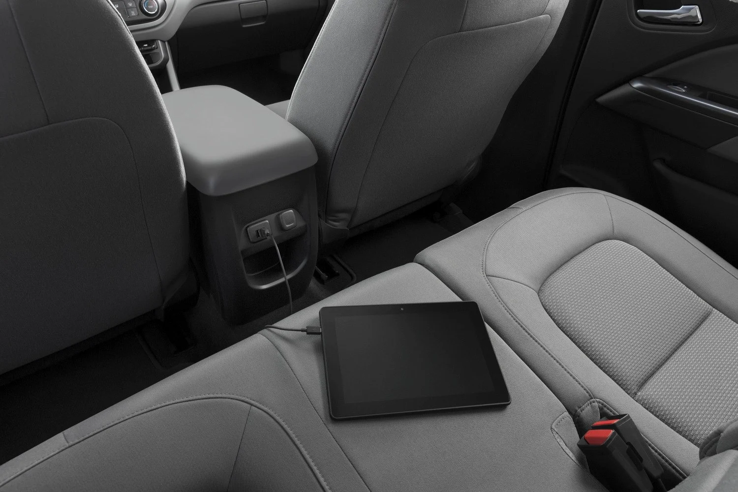 Chevrolet Colorado 2.8d (186 Hp) 4WD Automatic2016 - 2020 thumbnail 5