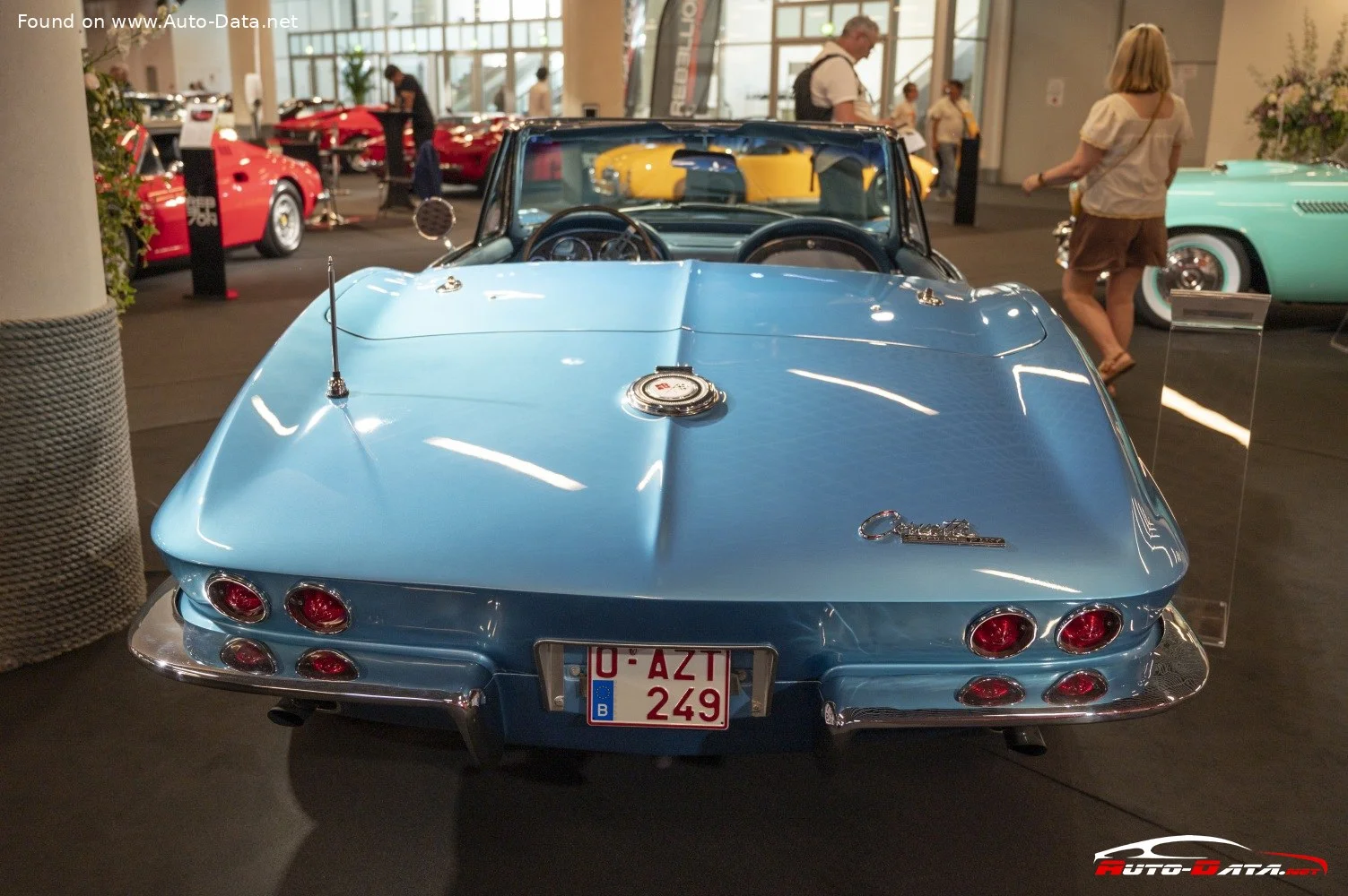 Chevrolet Corvette Chevrolet Corvette Convertible (C2) thumbnail 5