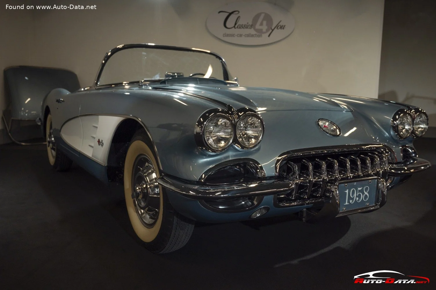 Chevrolet Corvette Chevrolet Corvette Convertible (C1) thumbnail 3