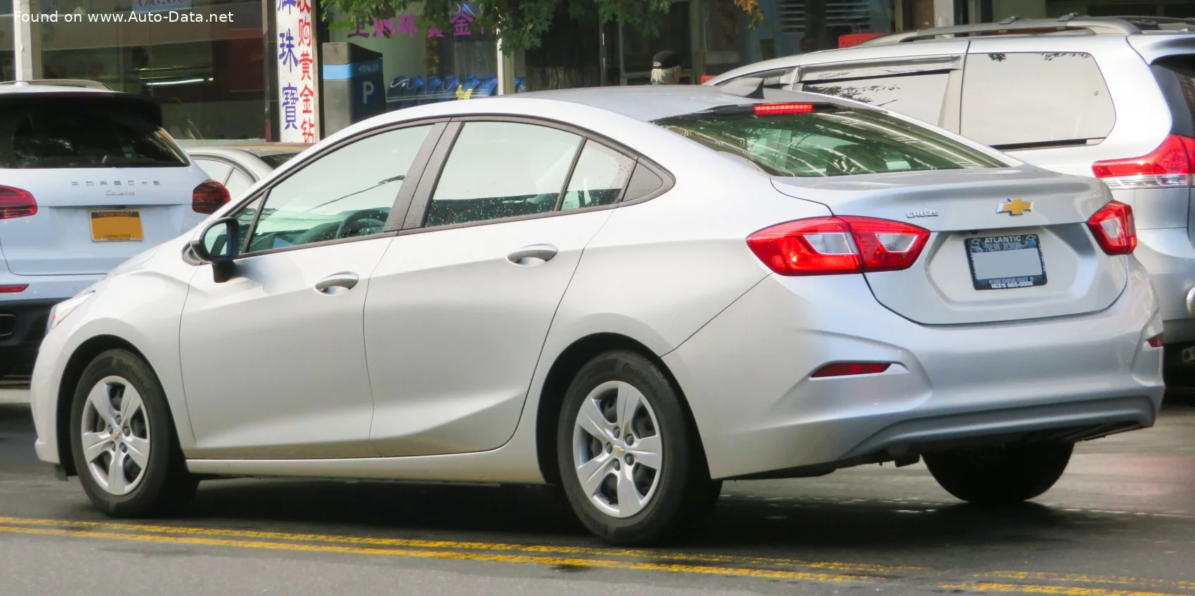 Chevrolet Cruze 1.4 (155 Hp)2016 - 2018 thumbnail 2